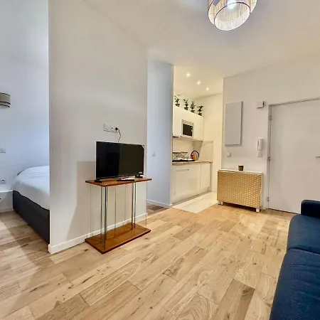 Charming In The Heart Of